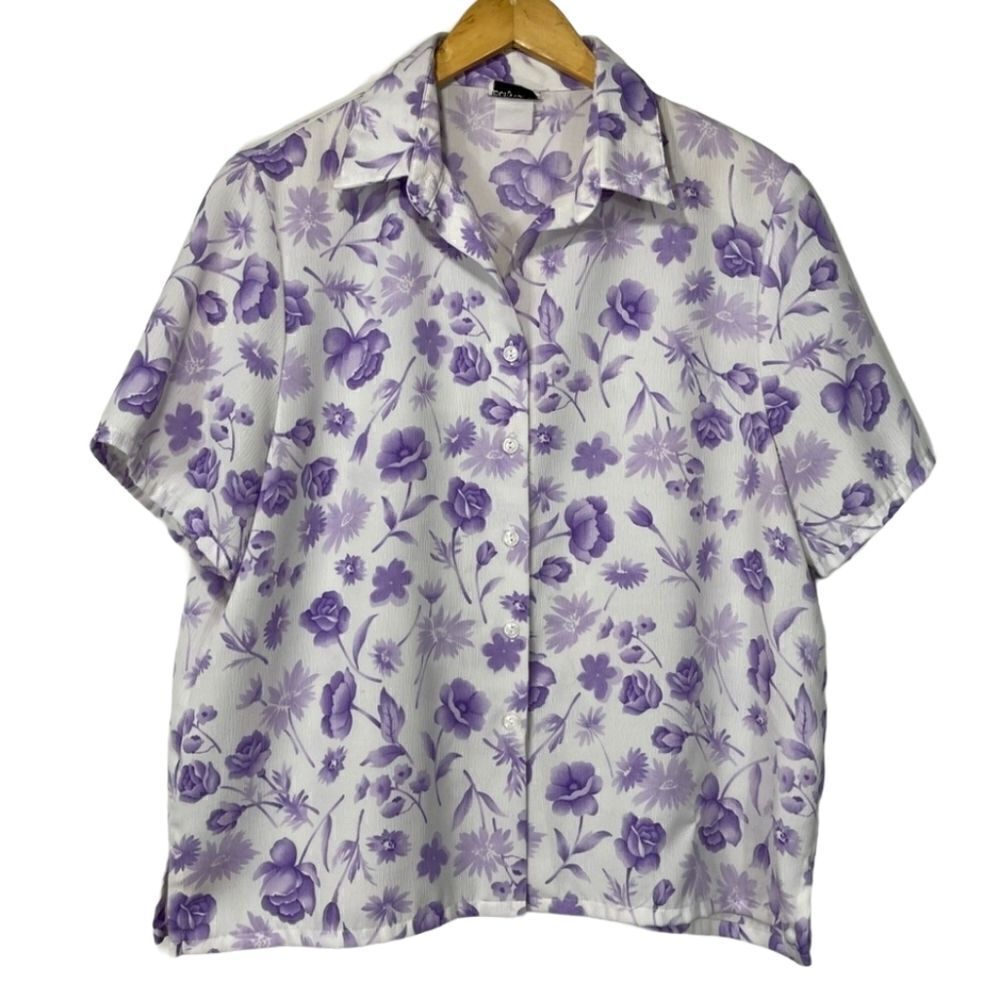 Bon Worth White and Purple Floral Hawaiian Shirt